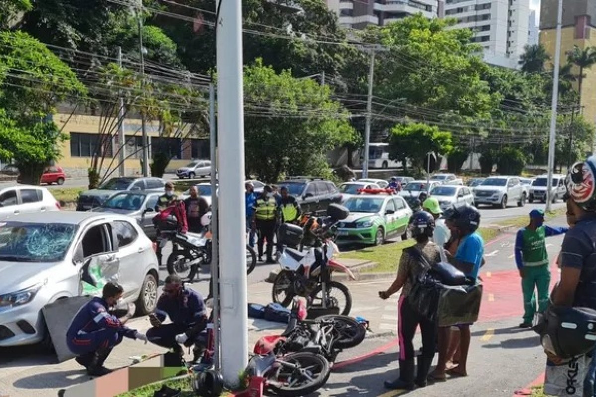 Homem morre após sofrer acidente de moto no bairro do Rio Vermelho, em Salvador