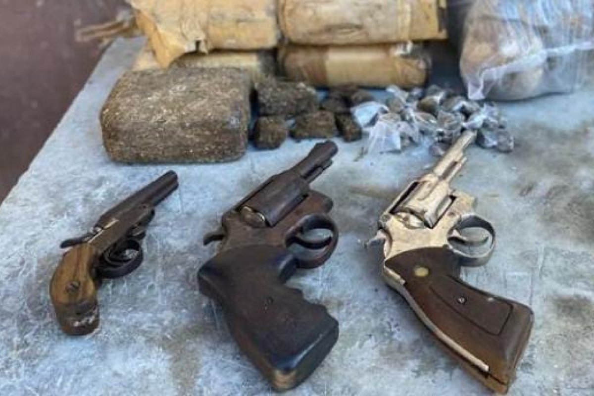 Rondesp Sul apreende drogas e três armas de fogo em Ilhéus (BA)