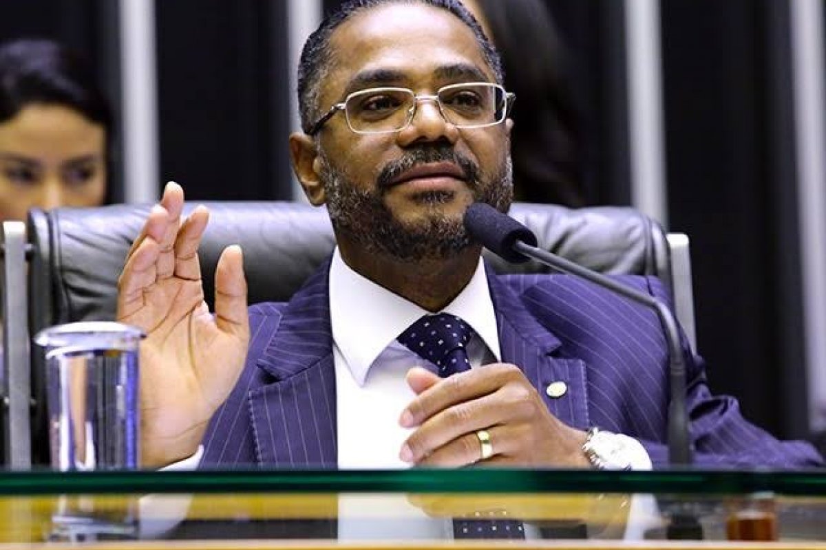 Márcio Marinho será o candidato a vice-governador na chapa de ACM Neto, anuncia deputado