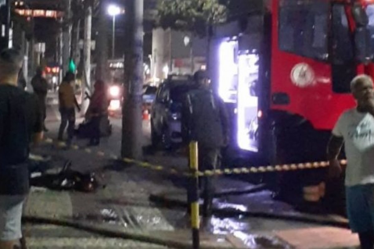 Incêndio atinge boate no Rio Vermelho, em Salvador