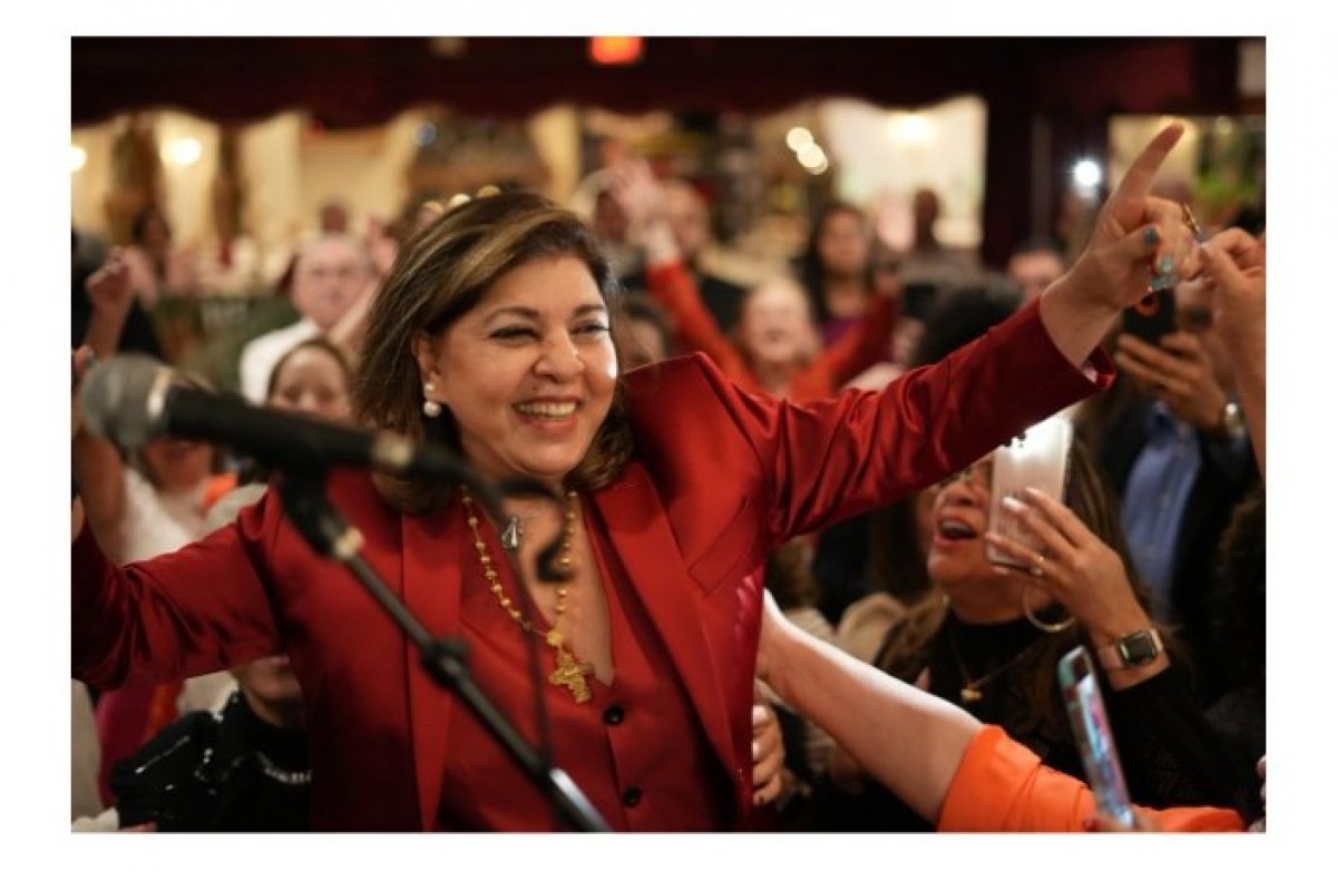 Roberta Miranda recebe premiações e homenagens de autoridades nos Estados Unidos