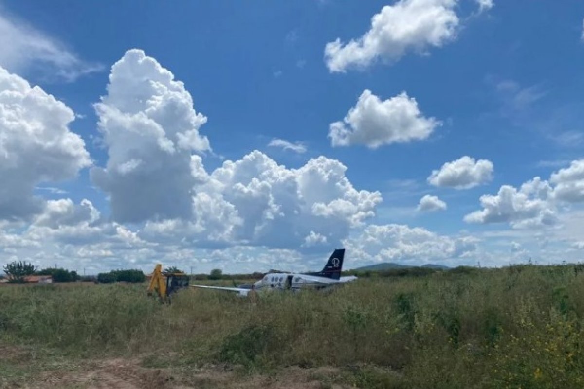 Avião faz pouso de emergência em Ibotirama, no oeste da Bahia