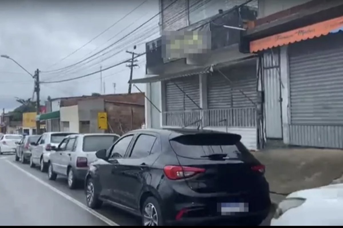 Páscoa: sistema ferry-boat registra fluxo intenso de passageiros neste domingo (17)