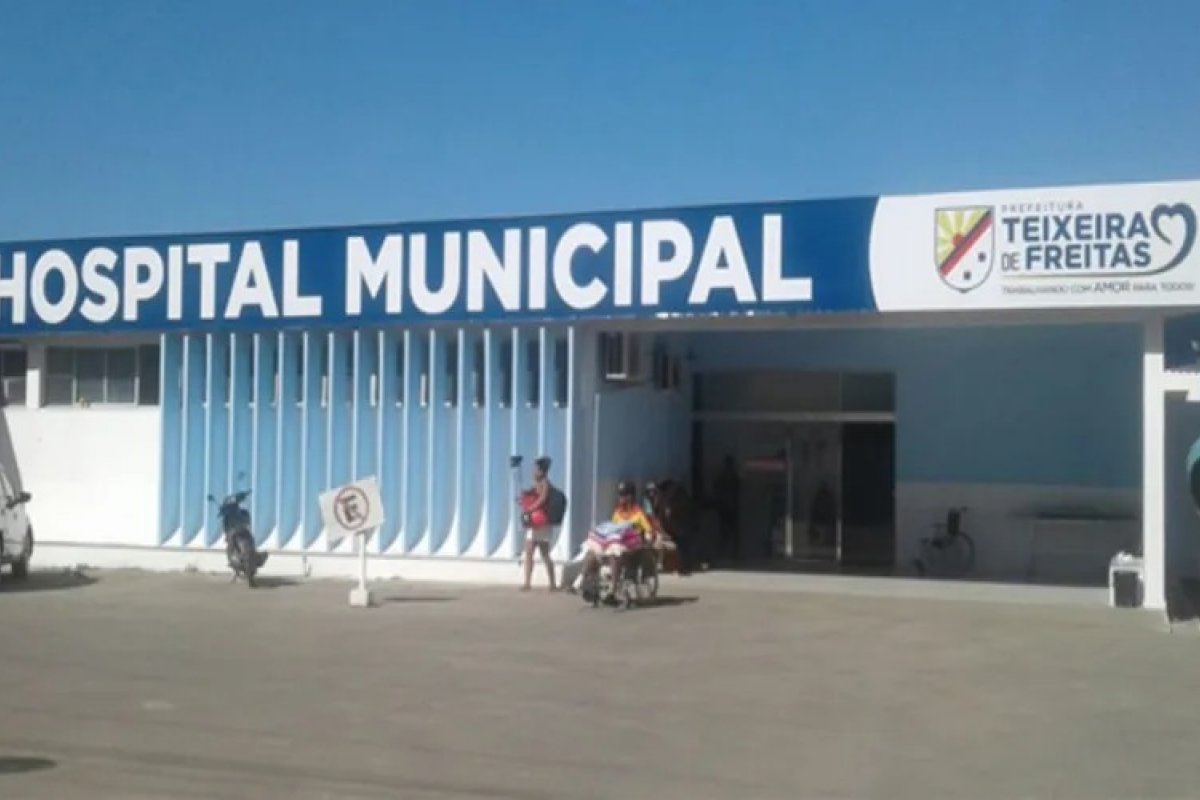 Após dirigir na contramão e bater em motocicleta na Bahia, motorista é agredido e morto a tiros