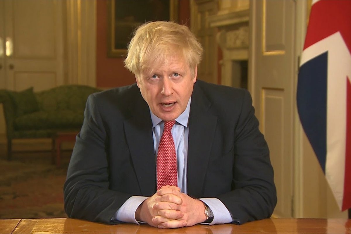 Polícia fecha estrada ao redor da residência de Boris Johnson