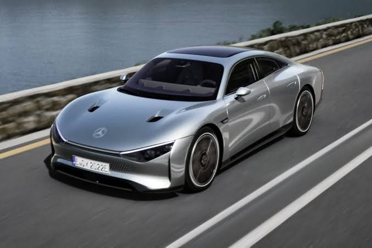 Futuro sedã esportivo e elétrico da Mercedes-Benz faz 1 mil km por recarga