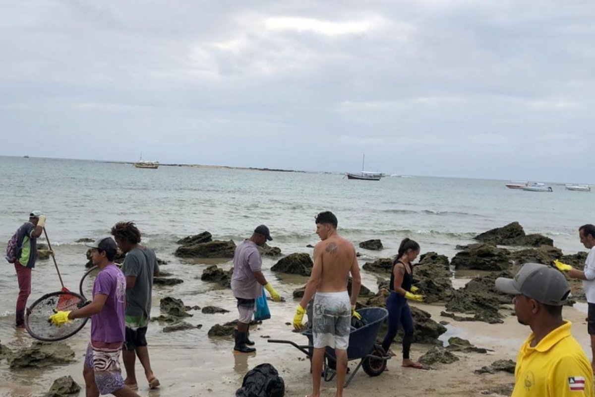 Prais de Morro de São Paulo e Boipeba seguem sem manchas nesta quinta