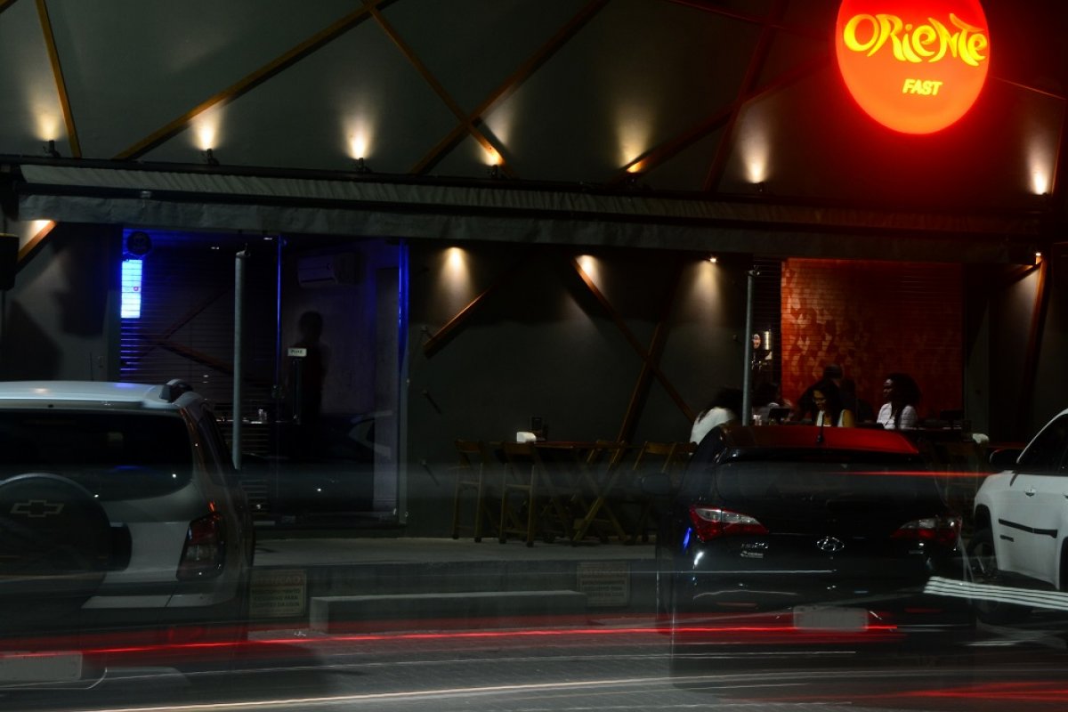 Oriente Fast, no Rio Vermelho, retoma programação de Happy Hour