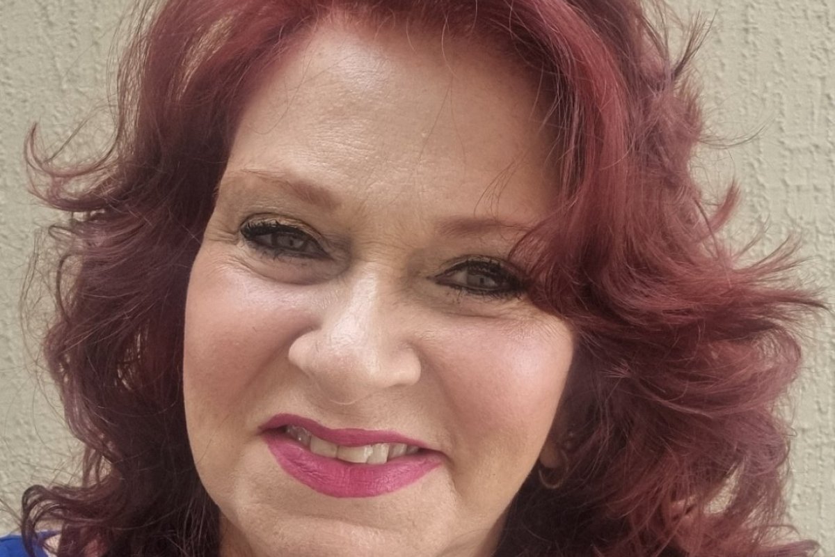 Teresa Kodama participa da Exposição Virtual 3D intitulada "Metamorfoses do Outono"