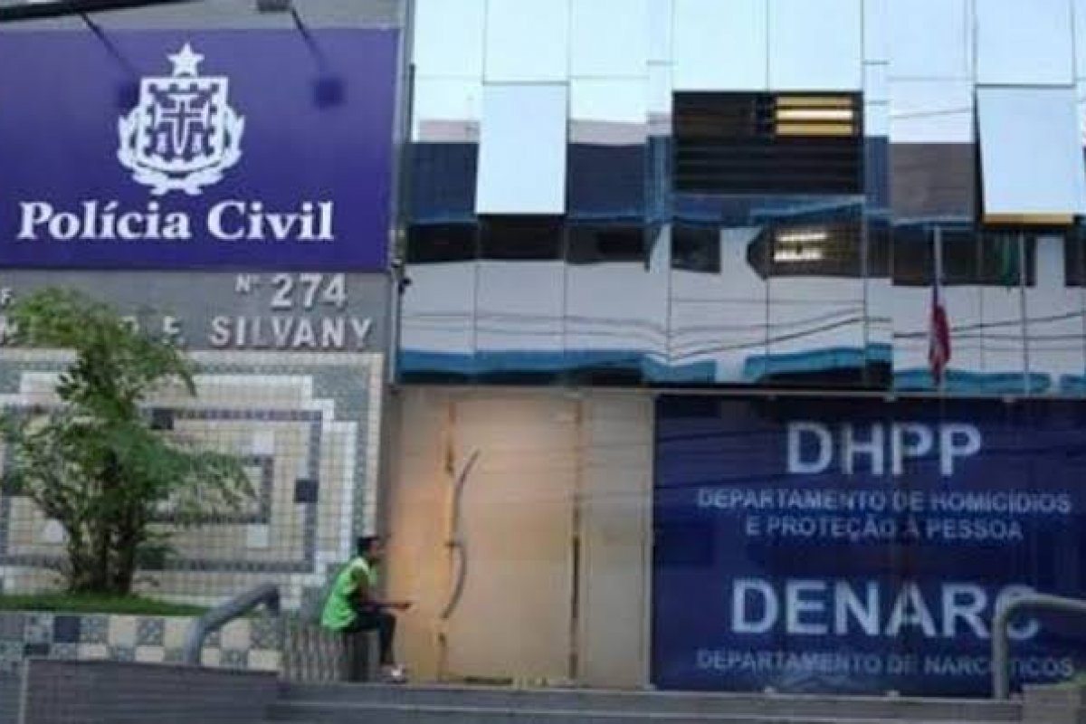 Idoso é encontrado morto com perfurações no corpo no bairro de Cajazeiras, em Salvador