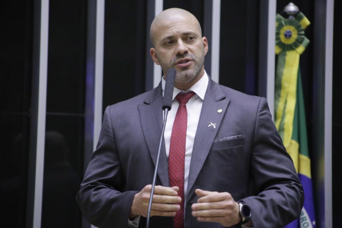 Com apenas um voto contra, STF condena deputado Daniel Silveira a 8 anos e 9 meses de prisão