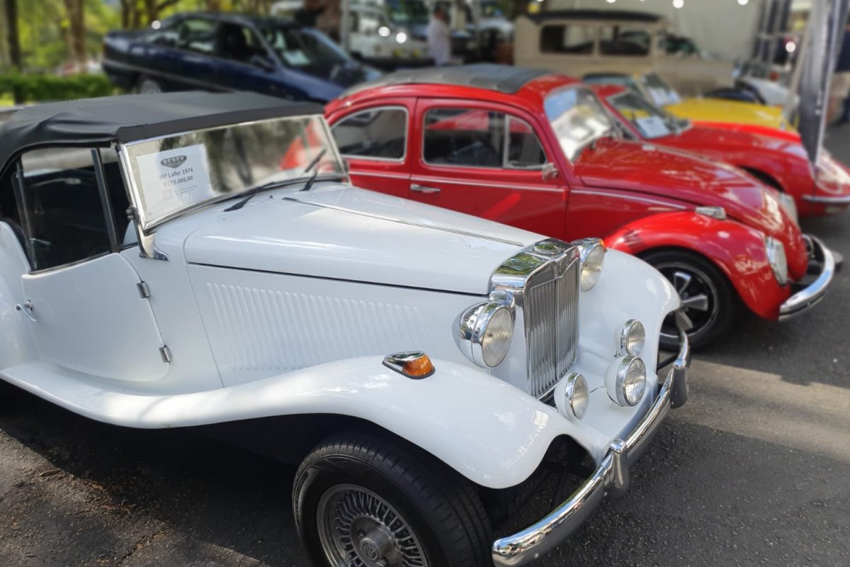 Maior encontro de veículos antigos do Brasil começa amanhã!