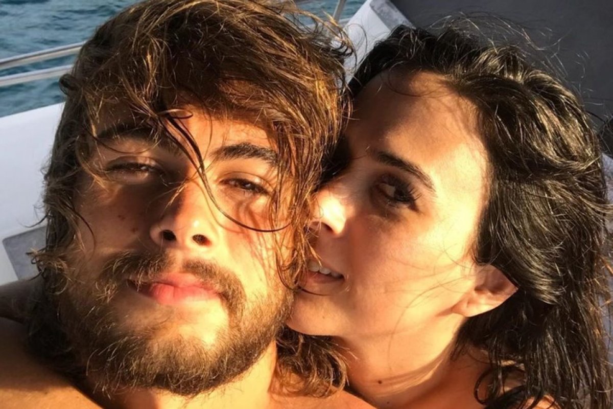 Tatá Werneck e Rafael Vitti divulgam nome da filha