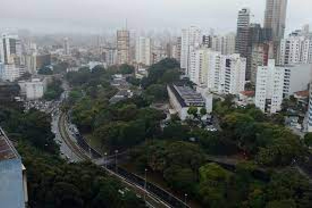 Volume de chuva diminui na capital baiana nesta sexta-feira (22)