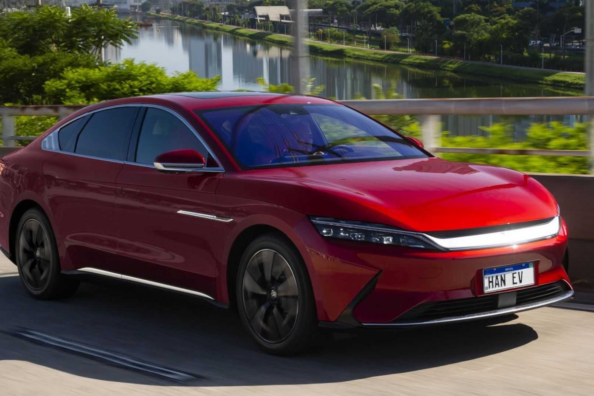 BYD lança sedã elétrico Han com 494cv e preço de R$ 540 mil