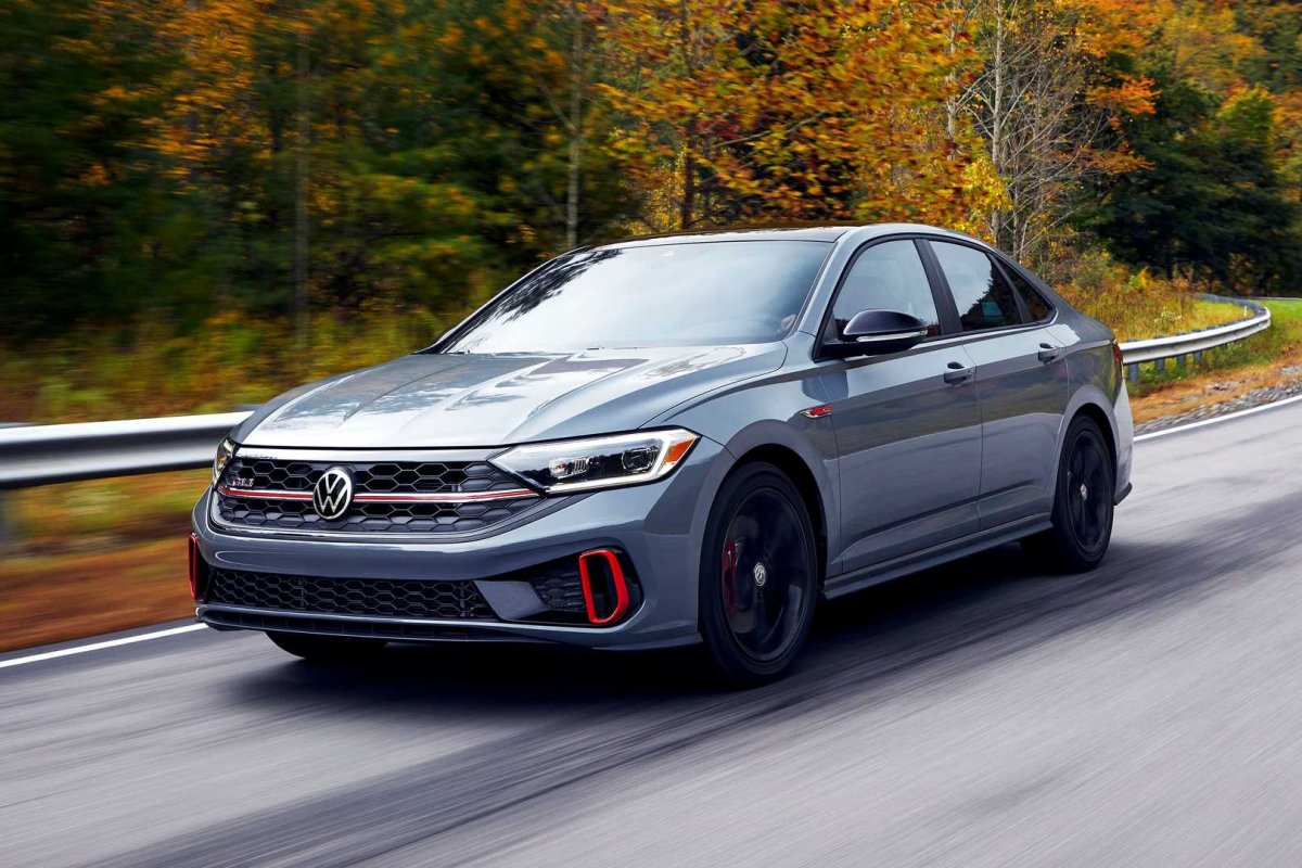 Novo Jetta GLI será lançado na próxima semana, diz VW
