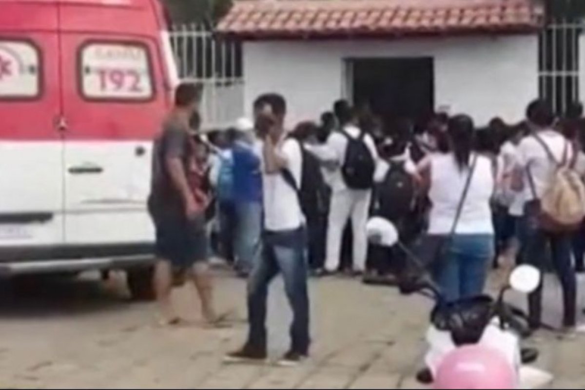 Cozinheira sofre queimaduras após mangueira de gás romper enquanto preparava merenda escolar na BA