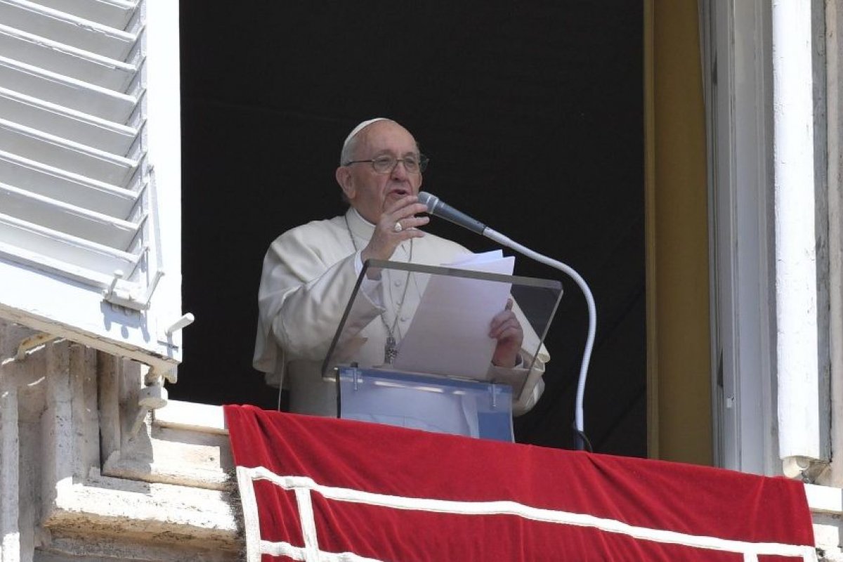 Papa Francisco renova apelo por trégua na Ucrânia
