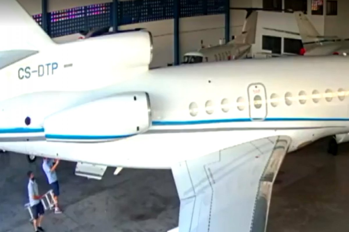 Cocaína é encontrada em jatinho no aeroporto de Salvador