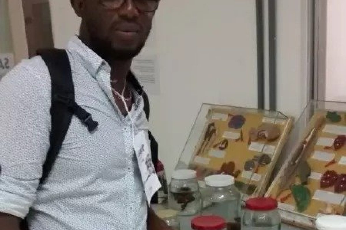 Zara vai indenizar estudante estrangeiro acusado de roubar mochila em shopping de Salvador