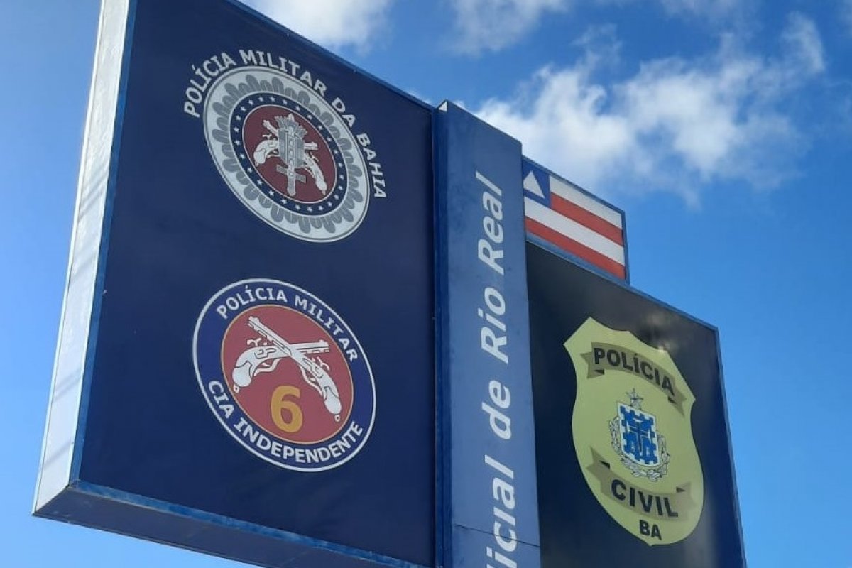 Homem é preso pela Polícia Militar após agredir companheira em Jandaíra, na Bahia
