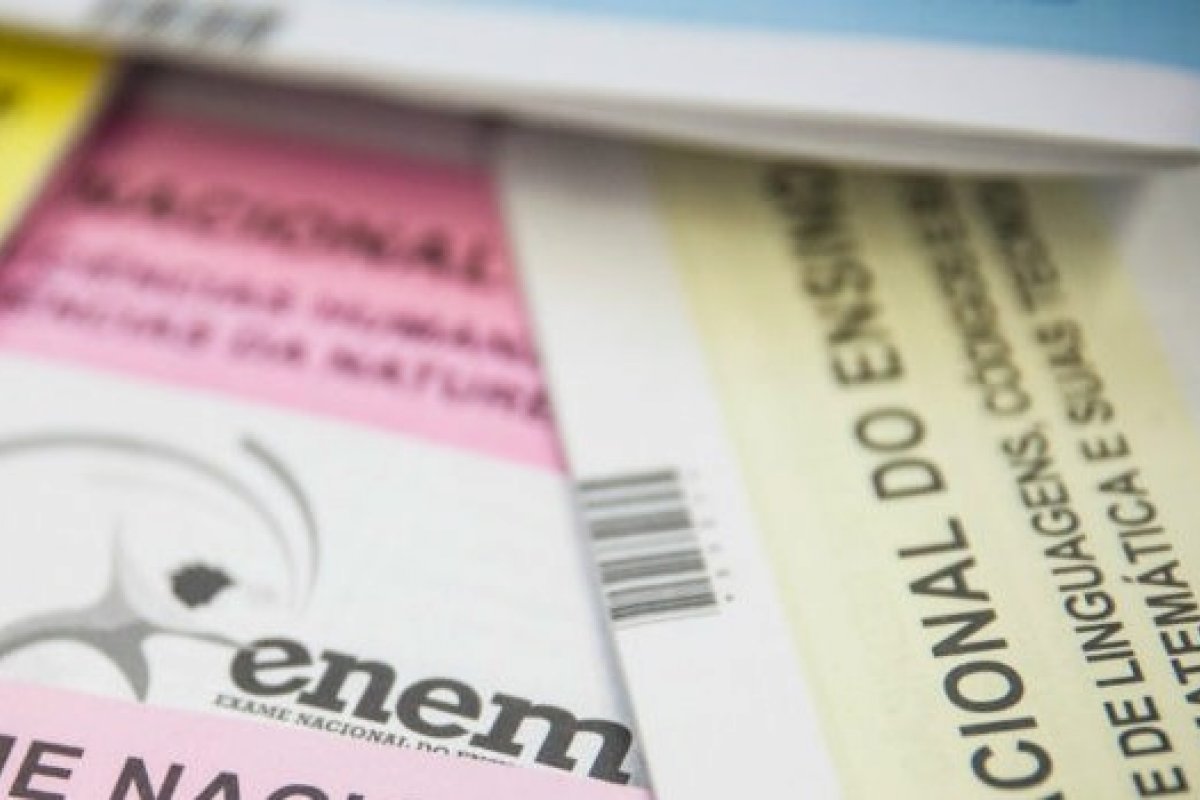 Abertas inscrições para aulão gratuito do Enem voltado para público LGBT