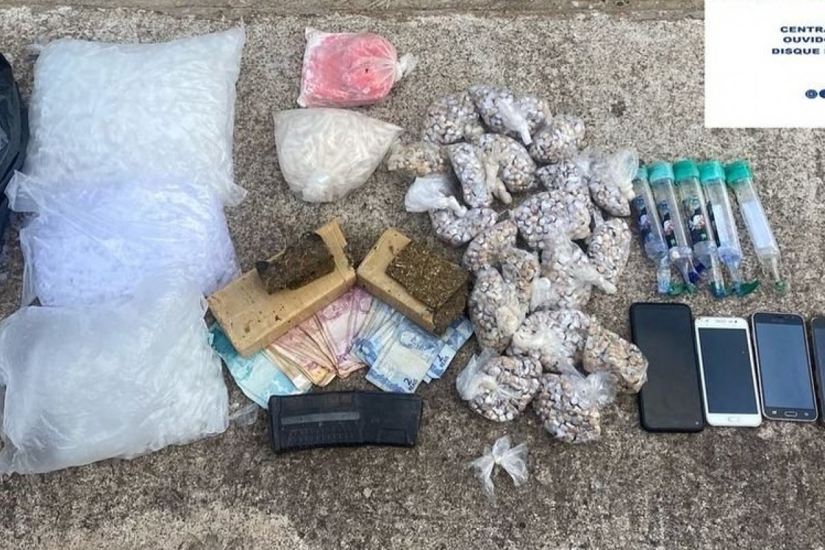 Polícia Militar desmonta bar usado como ponto de drogas no Subúrbio Ferroviário de Salvador