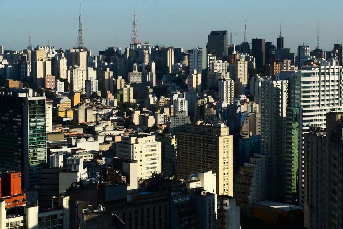 Preço do aluguel comercial no país tem maior elevação mensal desde 2014