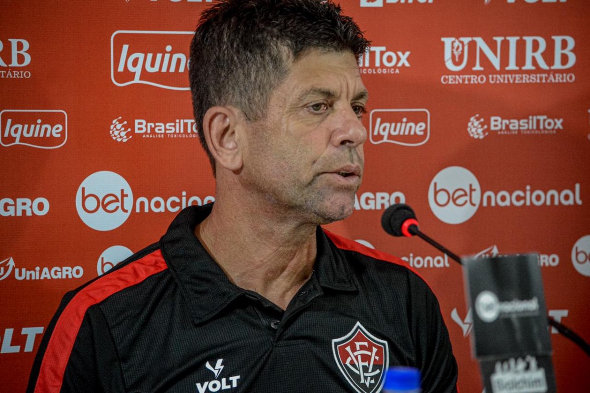 Fabiano Soares é o novo treinador do Vitória