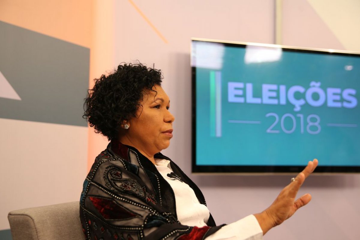 Vera Lúcia fala em estatizar todas as empresas privadas do Brasil