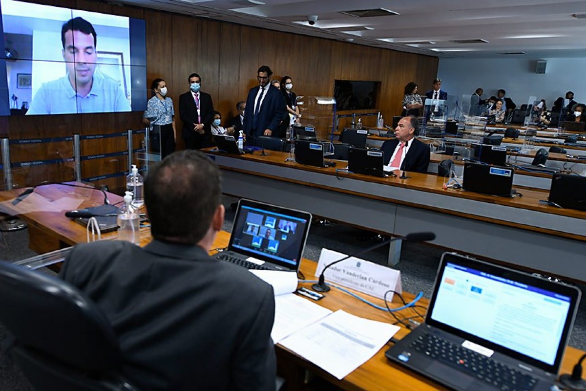 Isenção de Imposto de Renda sobre participação nos lucros de empregados é aprovada no Senado