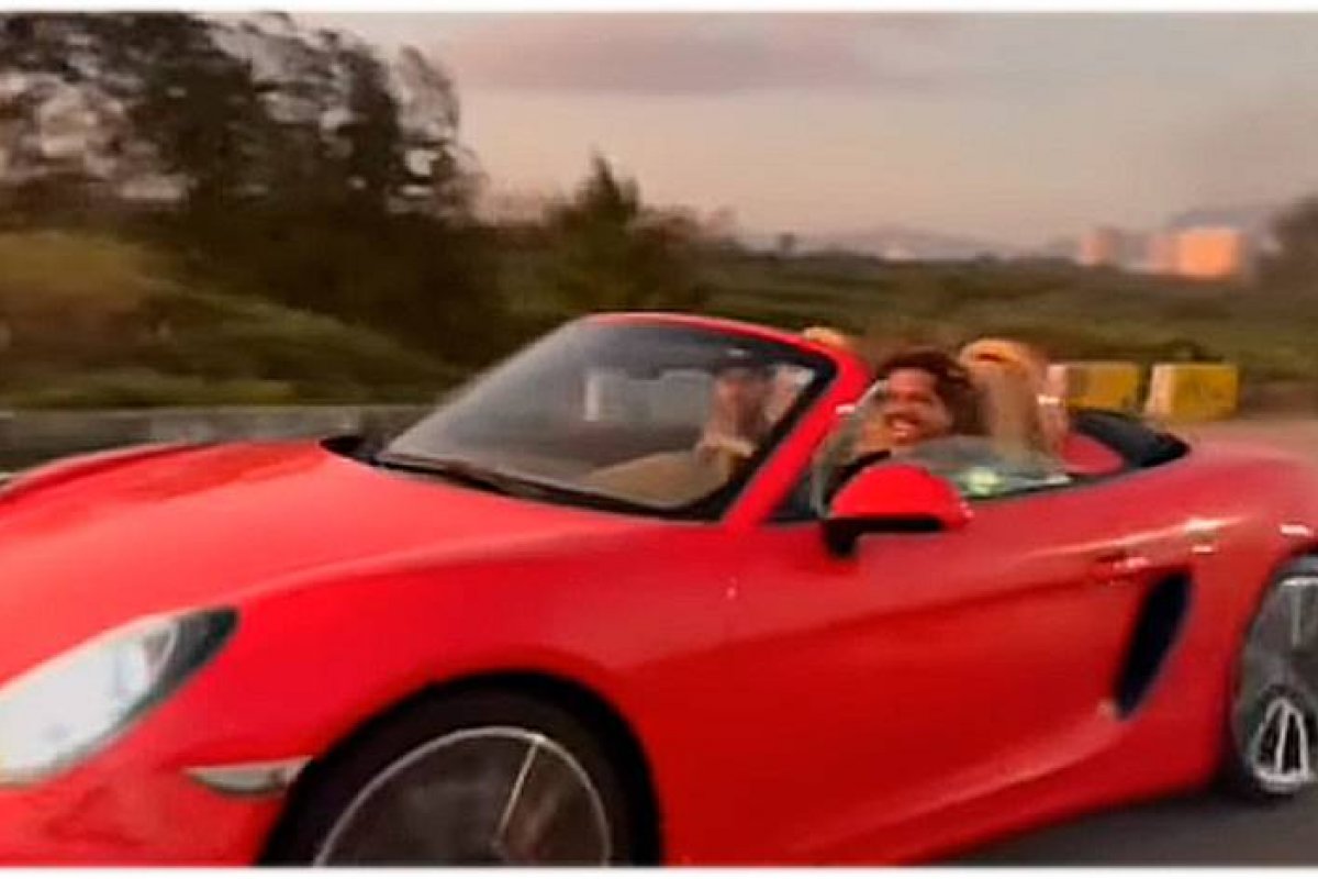 Ex-mendingo Givaldo Alves é flagrado dirigindo carro avaliado em mais de R$ 500 mil