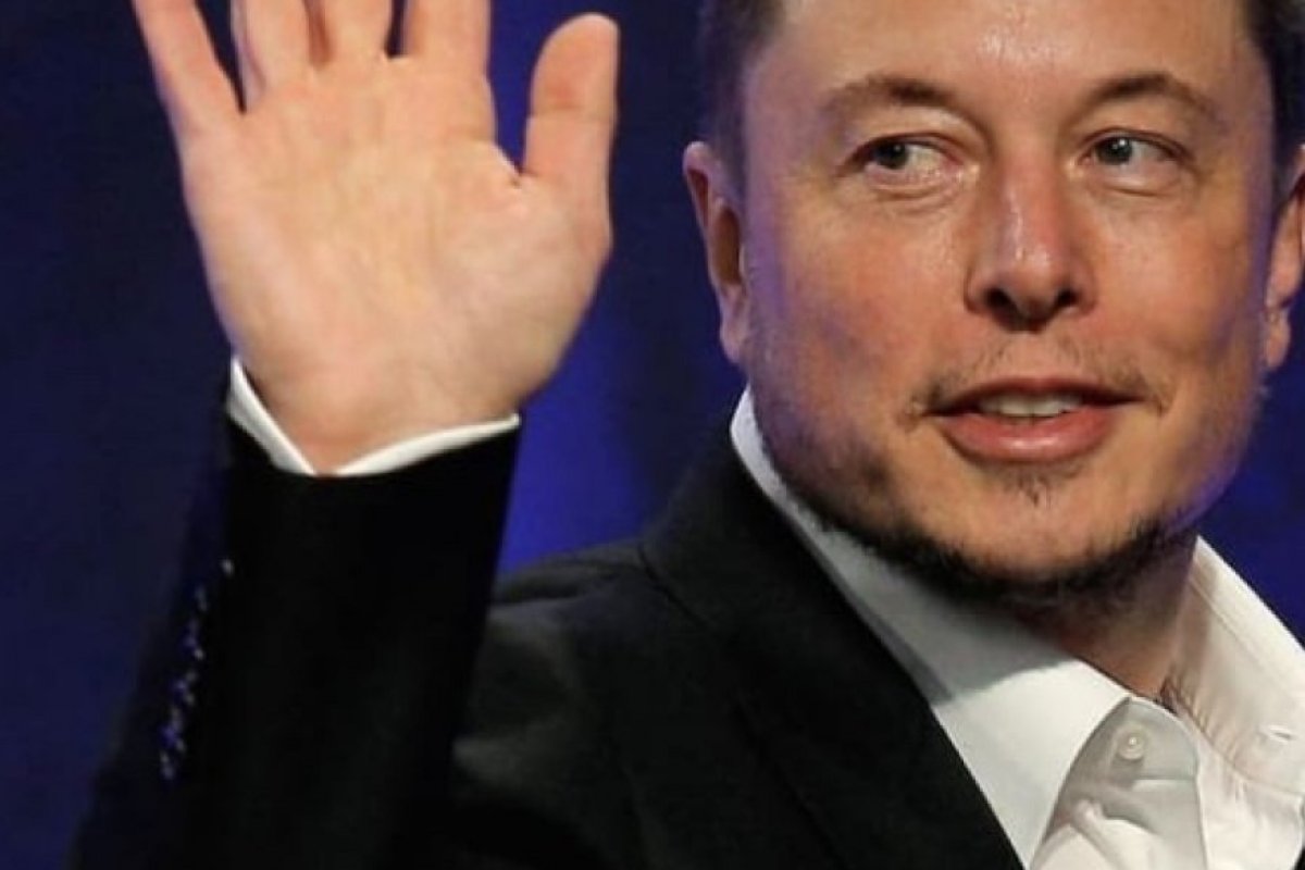 Elon Musk vende US$ 4 bilhões em ações da Tesla após acordo com Twitter