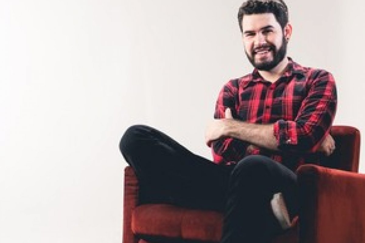 Autor baiano lança livro na Flica e em Salvador neste fim de semana