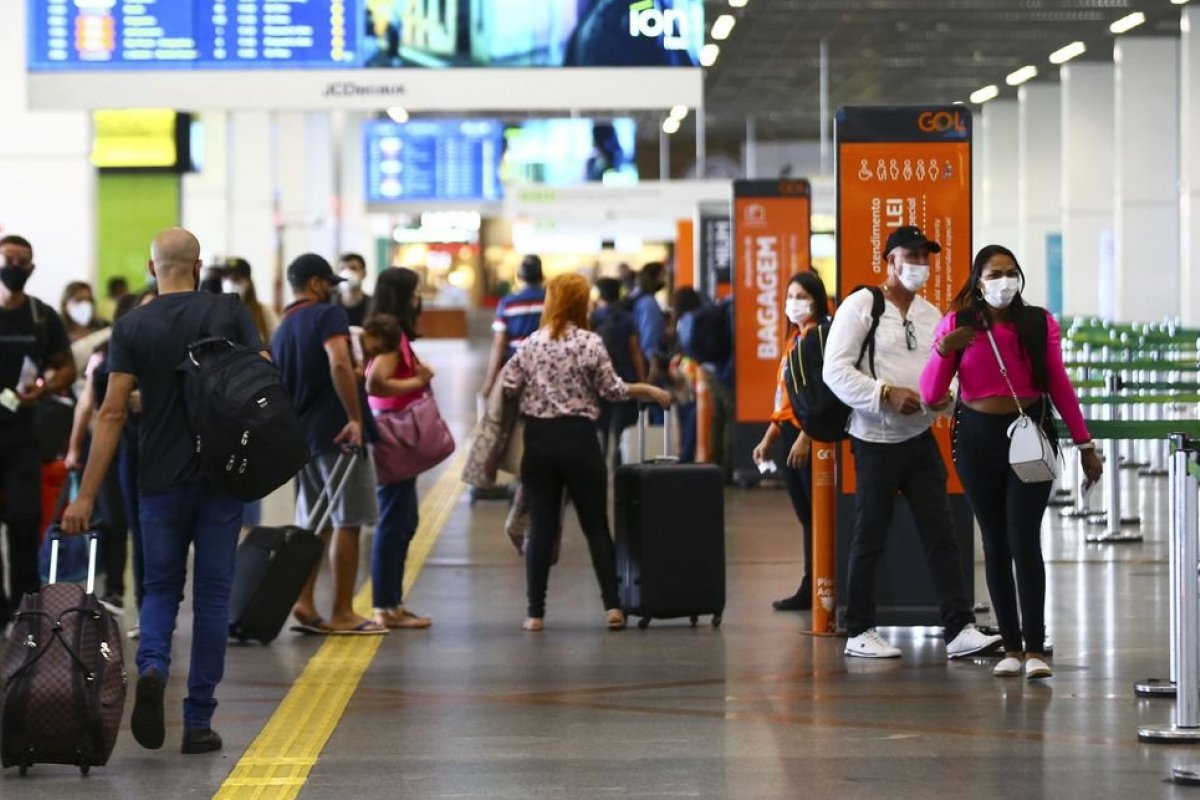 Após aprovação na Câmara, chega ao Senado MP que flexibiliza regras do setor aéreo
