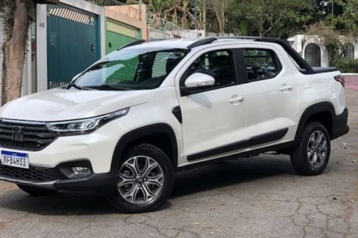 Parcial de vendas mostra Fiat Strada de volta à liderança do mercado