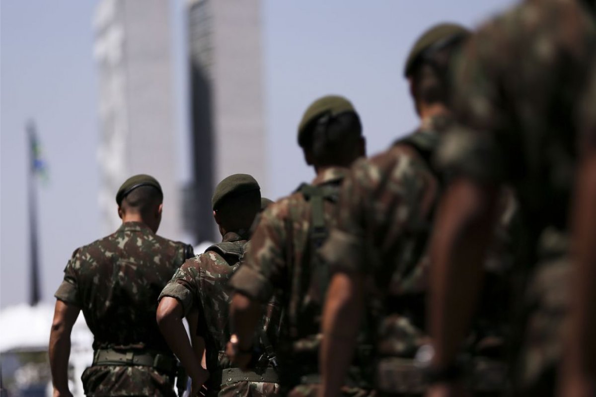 Superior Tribunal Militar mantém condenação de cinco oficiais por fraudes em 88 licitações