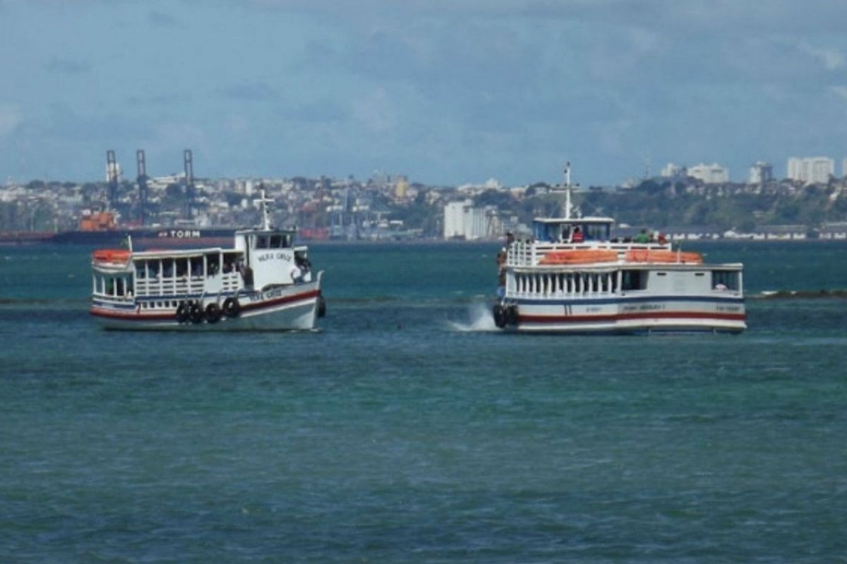 Travessia Salvador-Mar Grande tem embarque tranquilo neste domingo (1°)