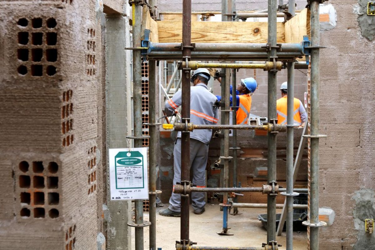 Alta de juros faz financiamento de imóveis ficar mais caro para quem adquiriu na planta