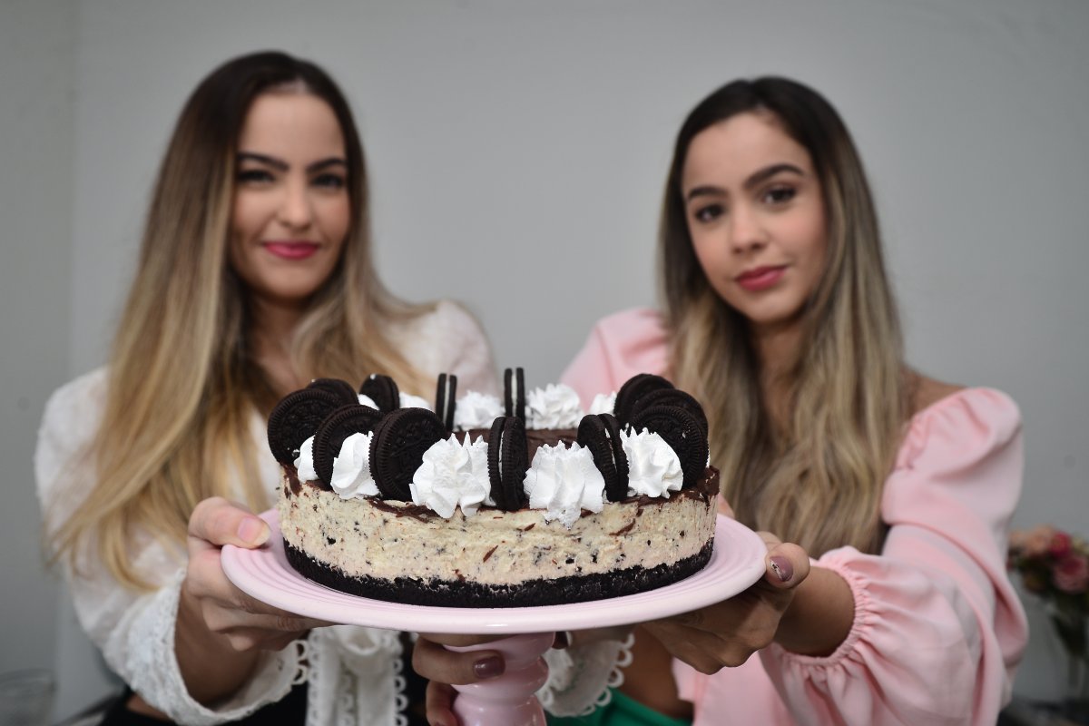 Advogadas fazem sucesso na confeitaria com receitas deixadas pela avó