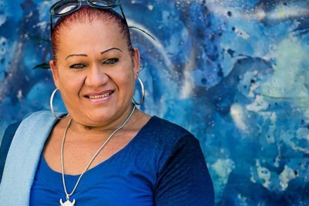 Presidente de associação de travestis faz denúncia de transfobia após ser barrada na entrada do México