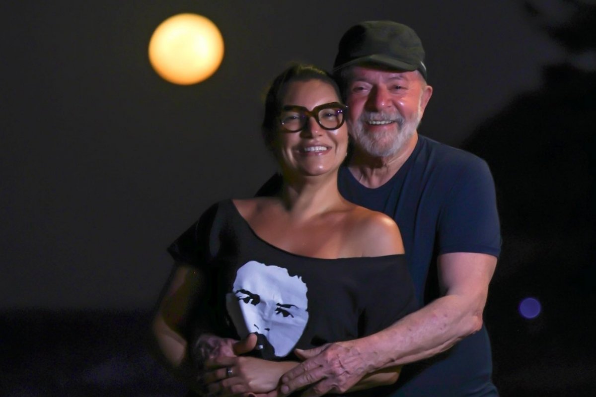 Casamento entre Lula e Janja acontecerá neste mês de maio, divulga jornal