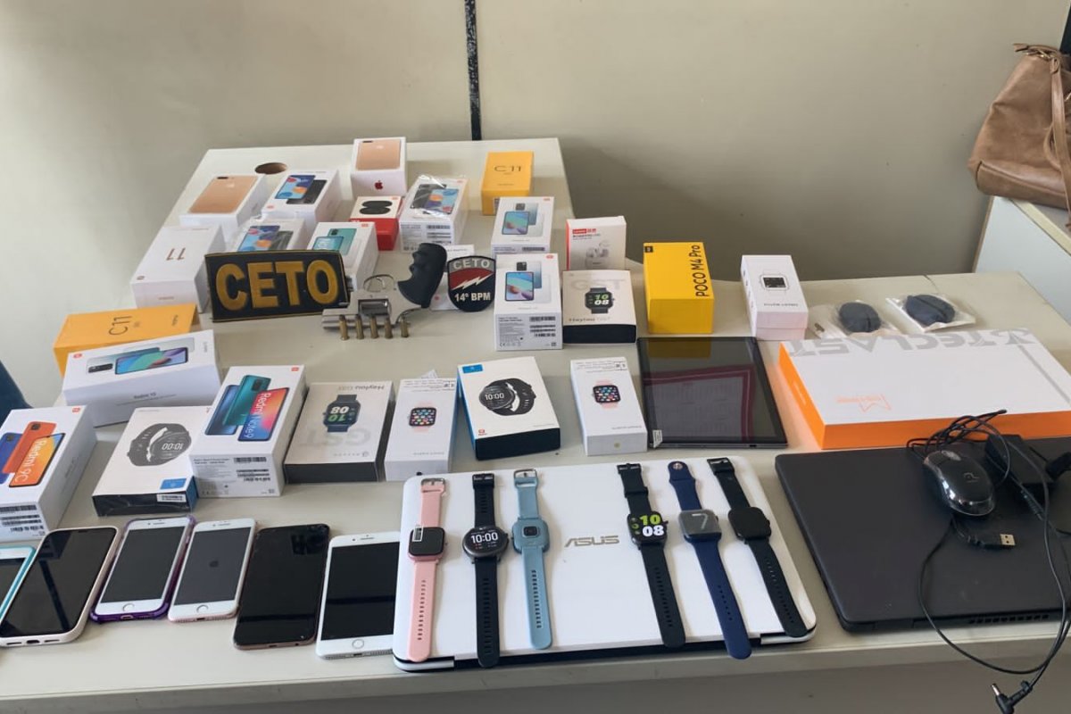 Homens são presos após tentativa de roubo de celulares em loja no recôncavo da Bahia