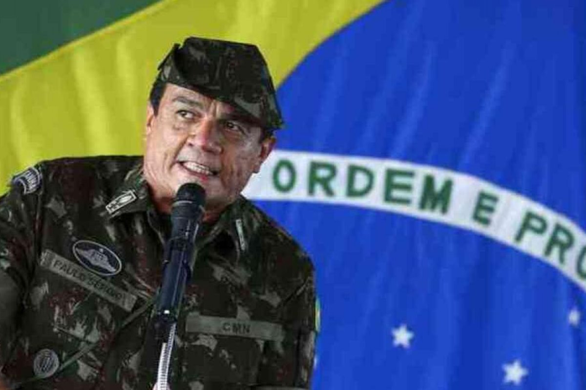 Forças Armadas atuarão para que eleições ocorram "sem incidentes", diz ministro da Defesa