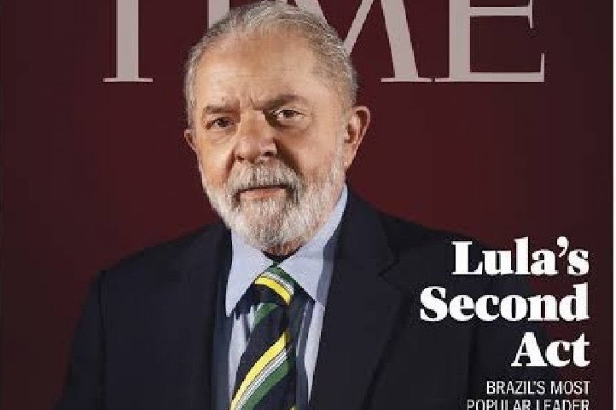 “Como fazer a sua revista perder a credibilidade”, diz Eduardo Bolsonaro após revista publicar capa com Lula