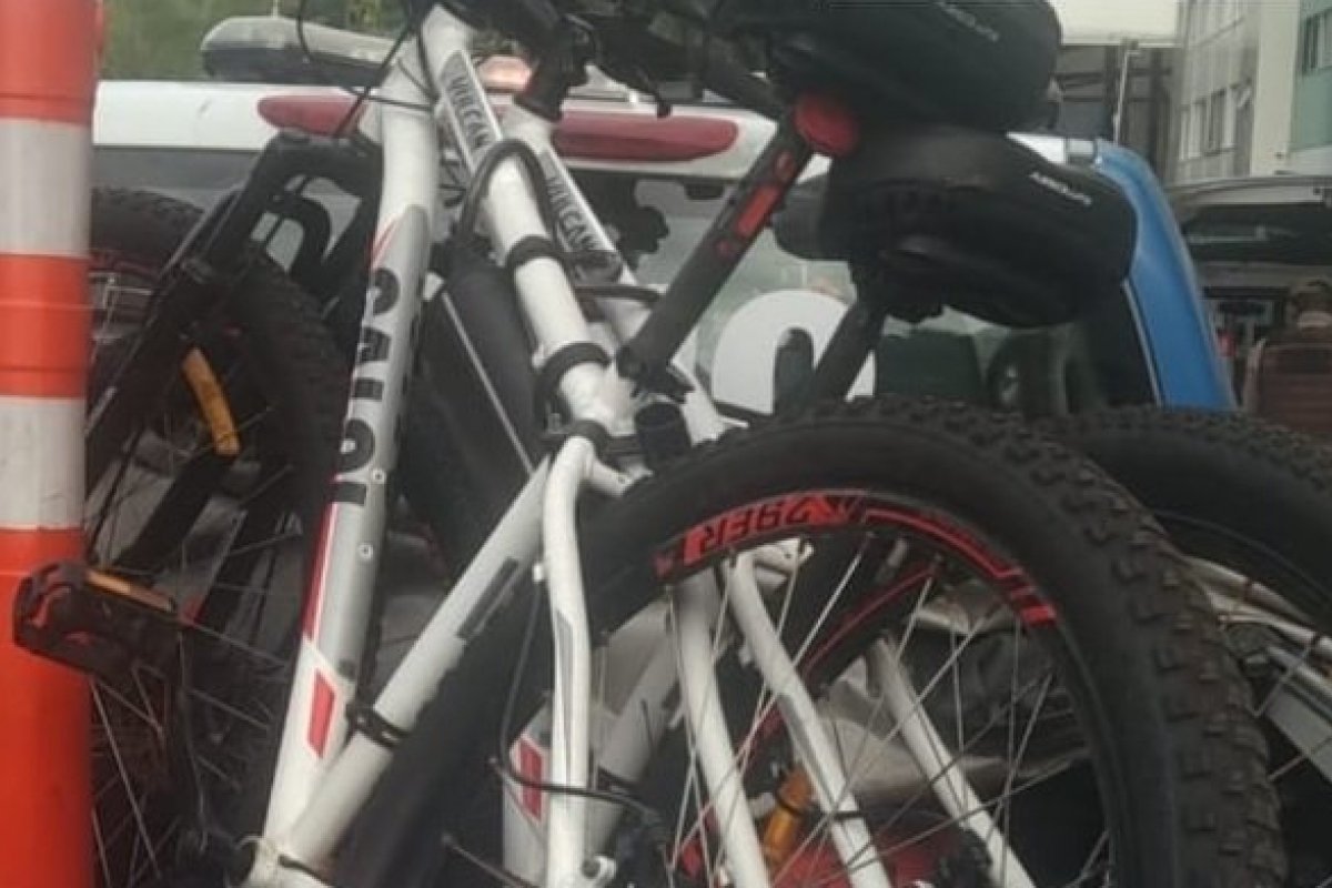 Polícia recupera duas bicicletas roubadas no bairro da Barra, em Salvador