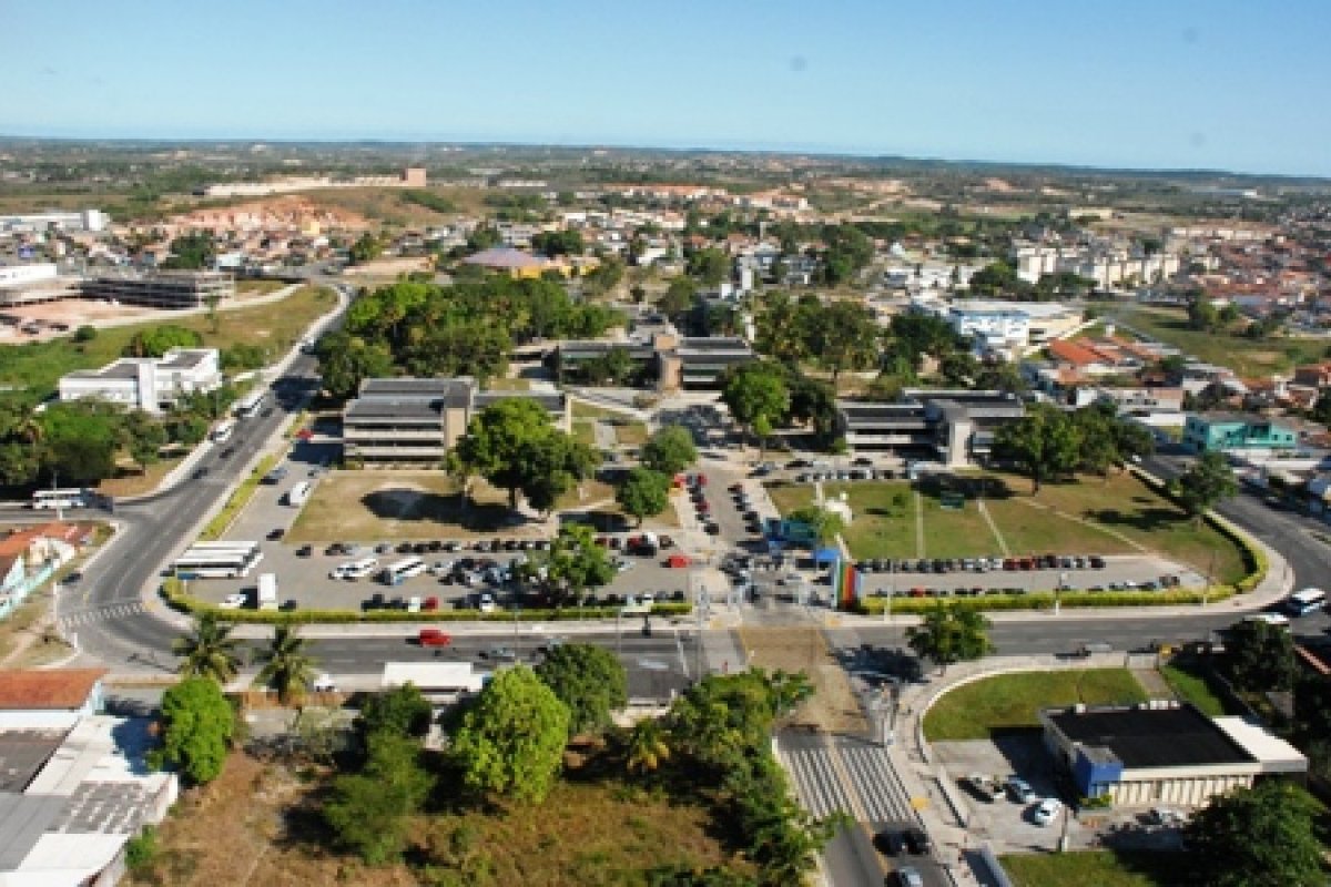 Operação “Êmulo”: seis pessoas são presas e 14 mandados de busca e apreensão cumpridos em Acajutiba (BA)