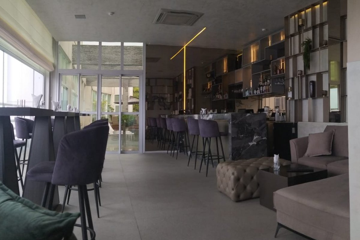 Com drinks clássicos, Ca'd'Oro São Paulo abre Sky Bar