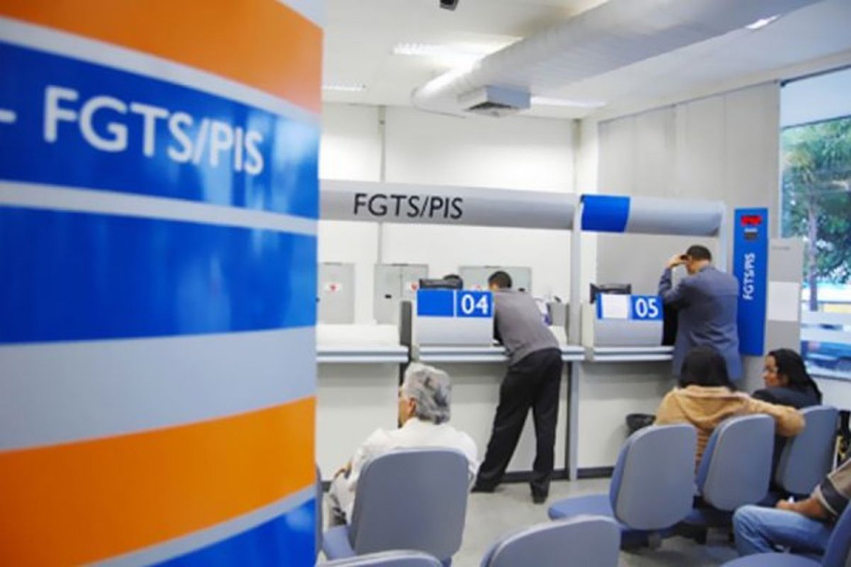Caixa mantém horário estendido para saques do FGTS até segunda (28)