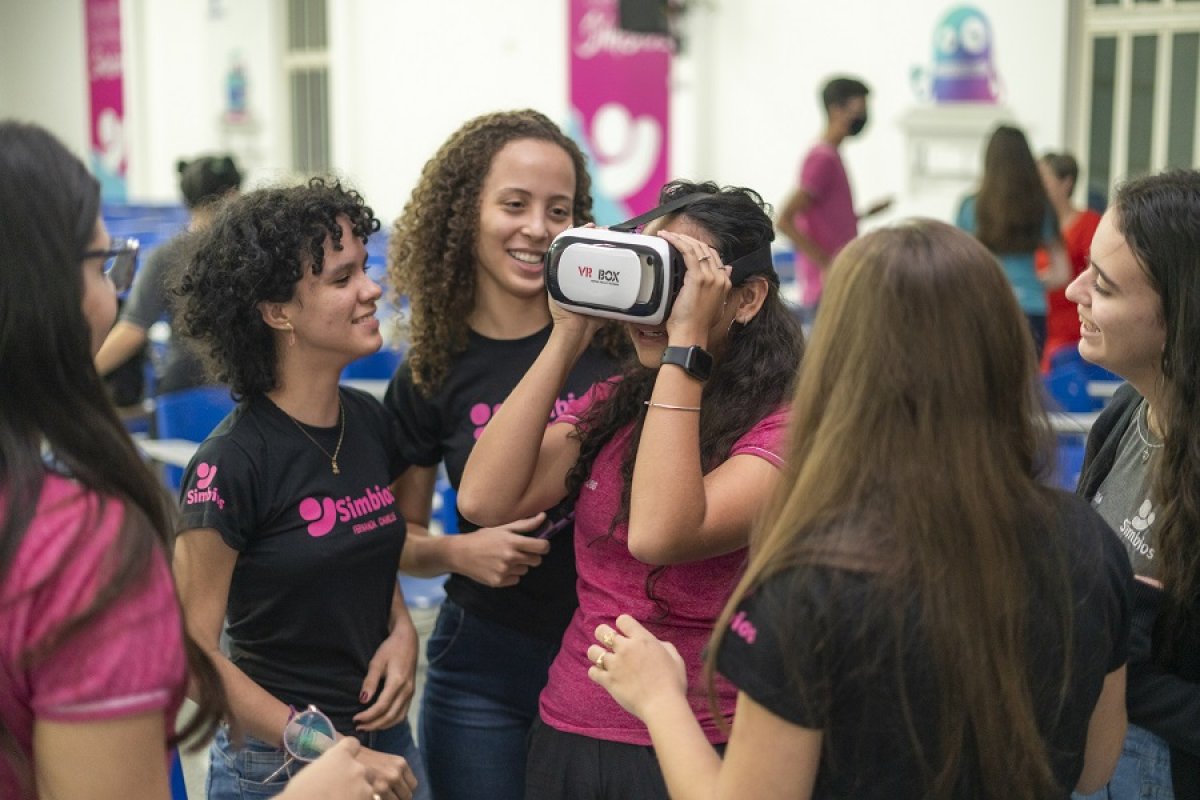 Mercado de mídia e entretenimento no Brasil deve crescer 4,7% até 2025